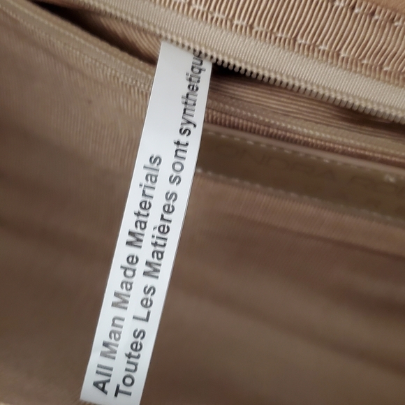 Sondra Roberts Tropical Bamboo Jungle Artistic Clutch with Magnetic Closure - Picture 9 of 13